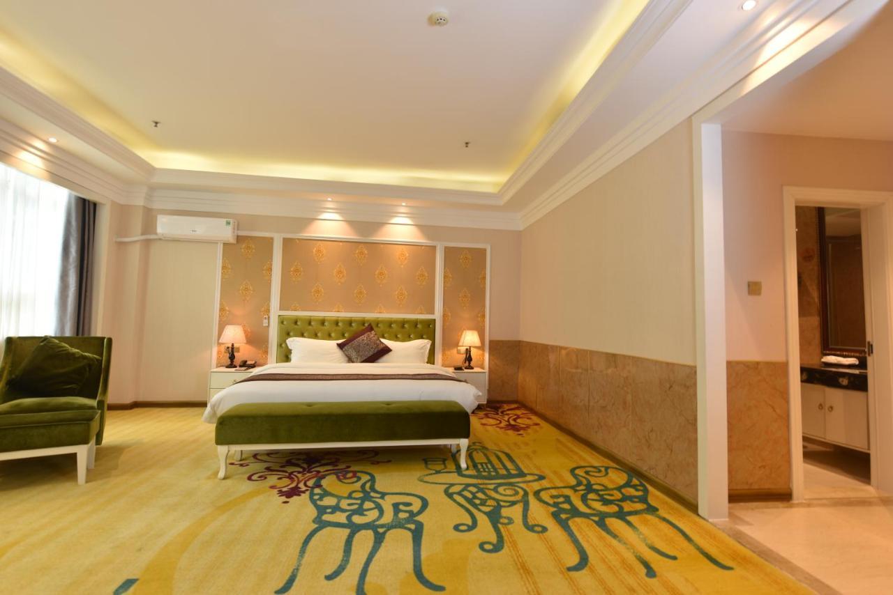 Hong Van Grand Hotel Mong Cai المظهر الخارجي الصورة