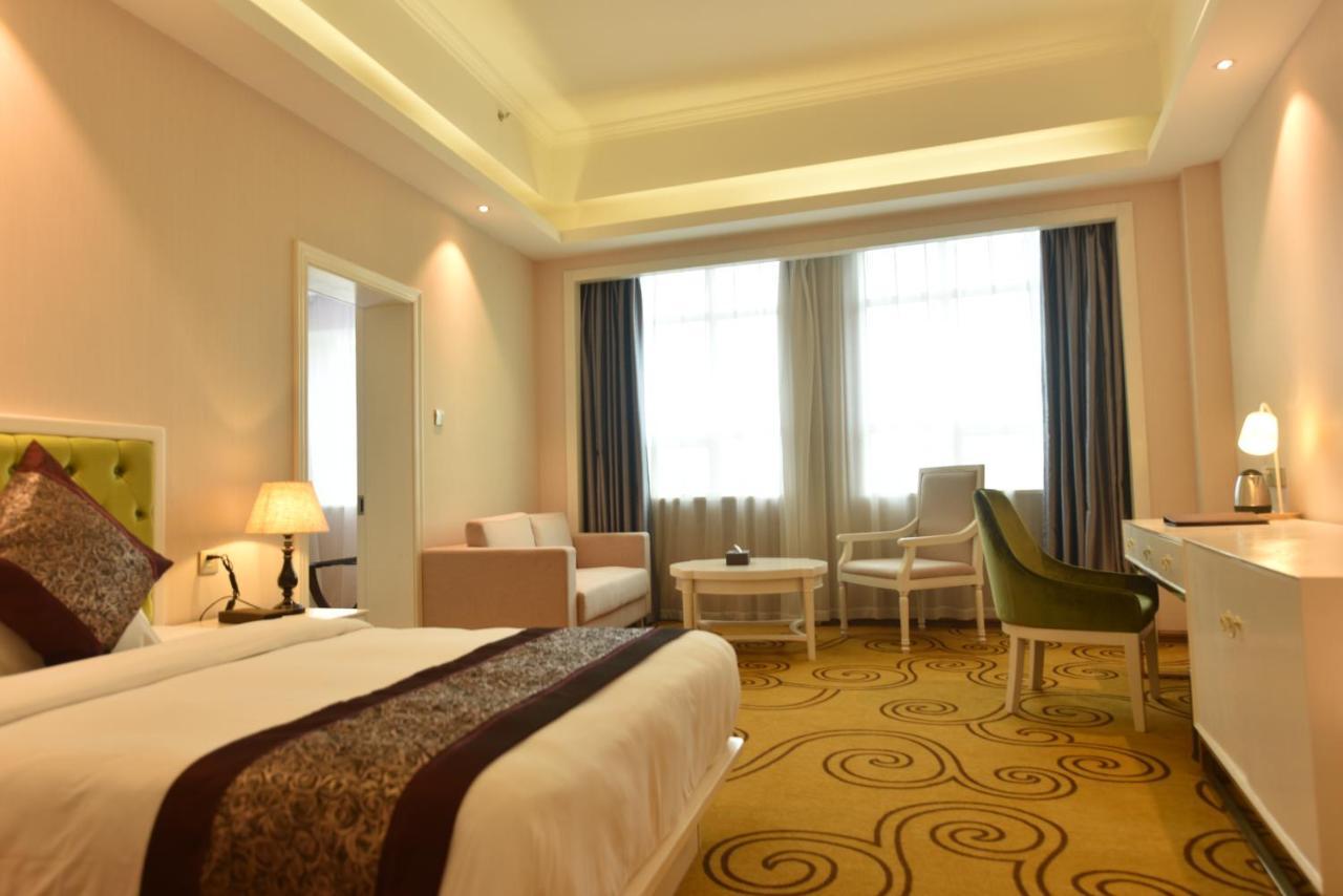 Hong Van Grand Hotel Mong Cai المظهر الخارجي الصورة