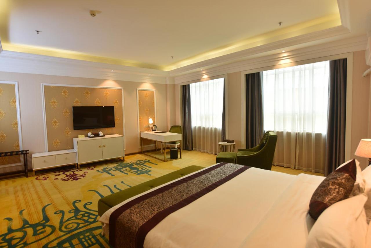 Hong Van Grand Hotel Mong Cai المظهر الخارجي الصورة