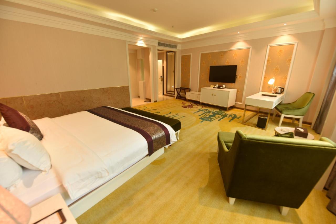 Hong Van Grand Hotel Mong Cai المظهر الخارجي الصورة