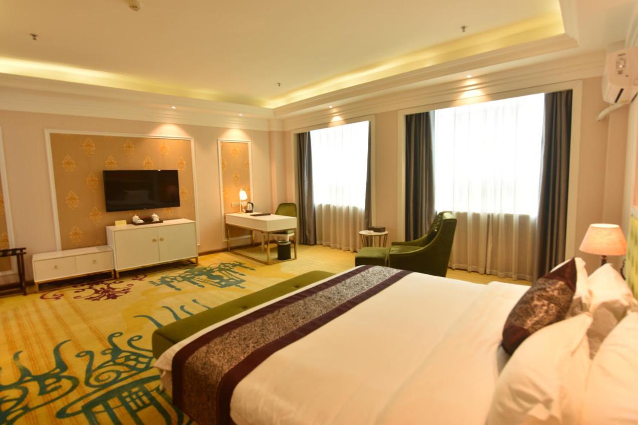 Hong Van Grand Hotel Mong Cai المظهر الخارجي الصورة