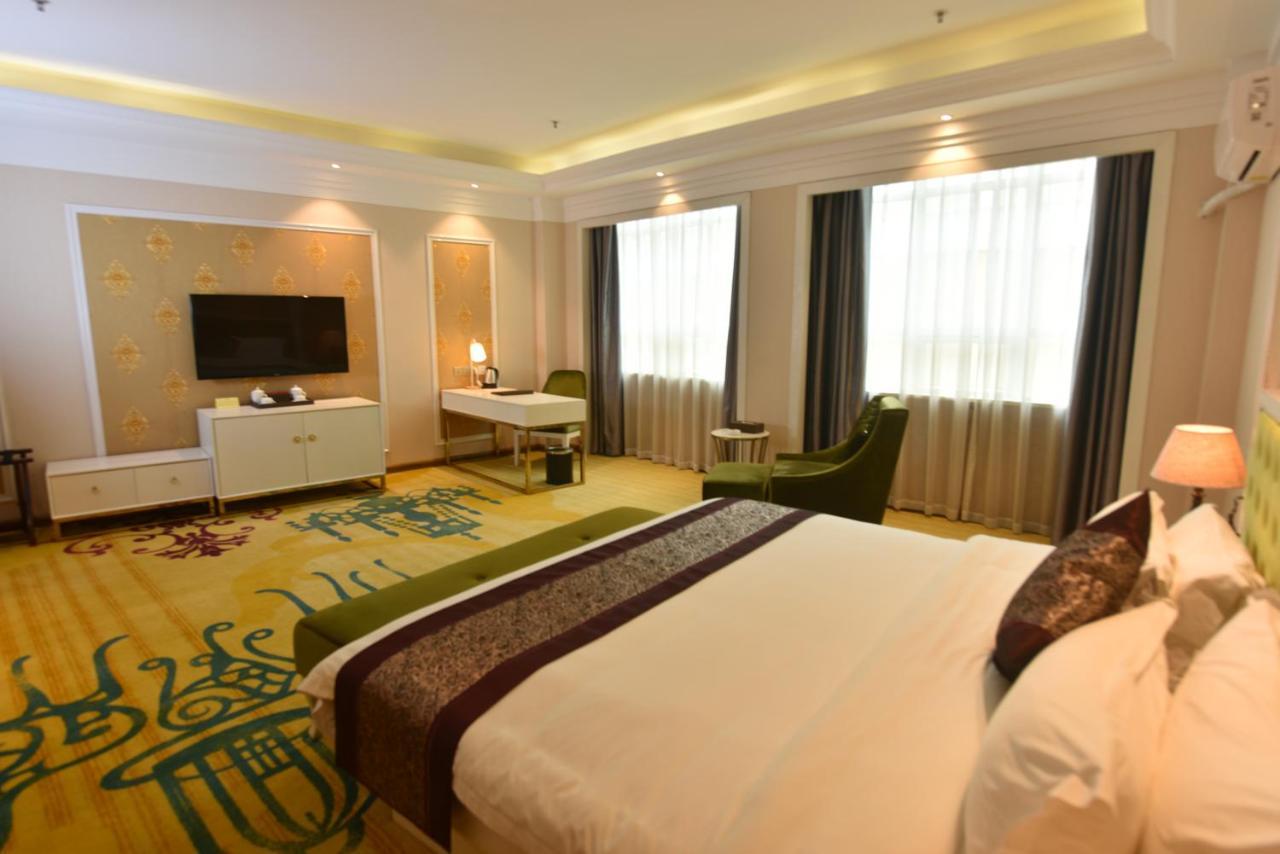 Hong Van Grand Hotel Mong Cai المظهر الخارجي الصورة